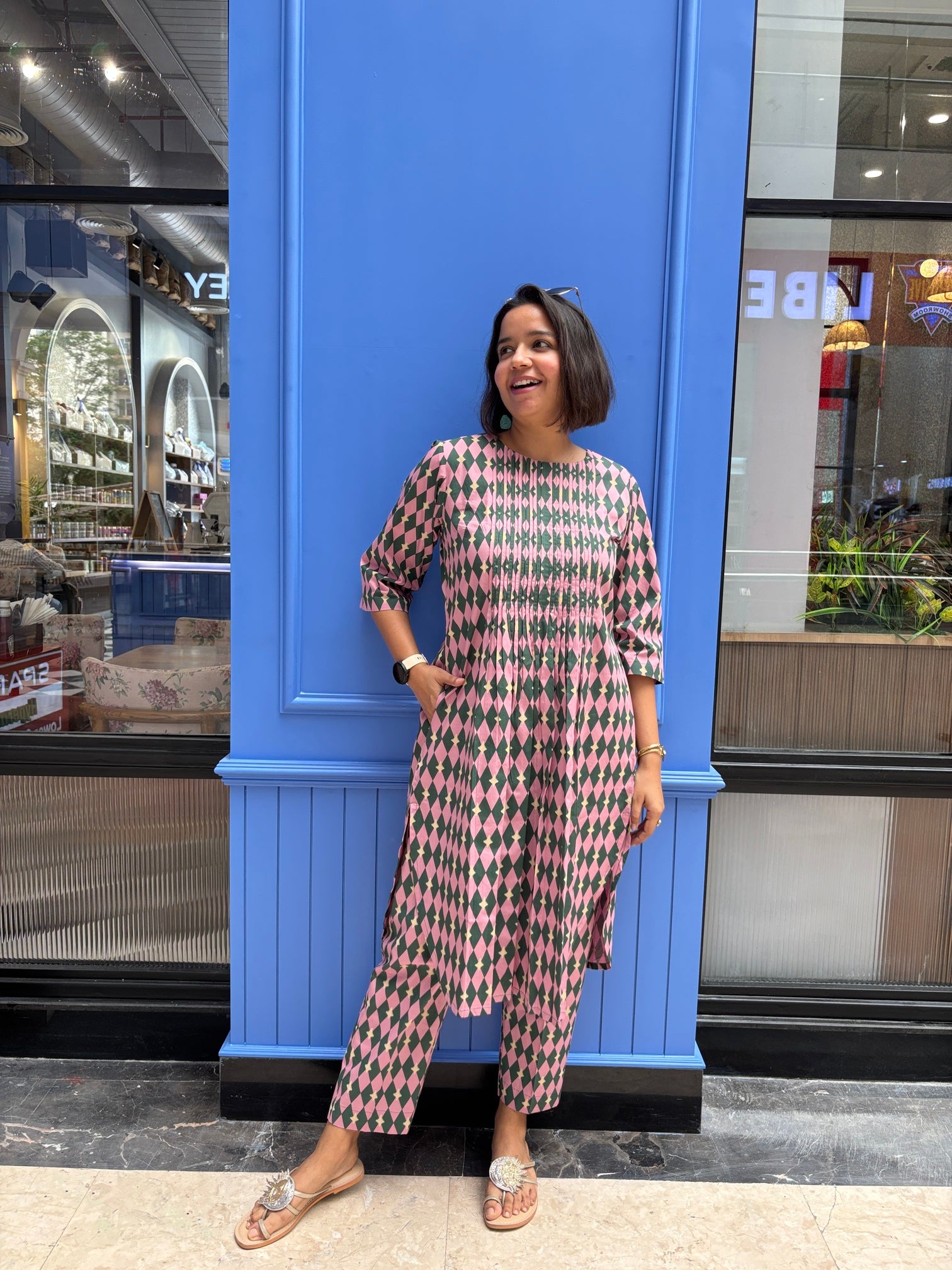 Retro Checkered Cotton Kurta Set with Pintex image 0