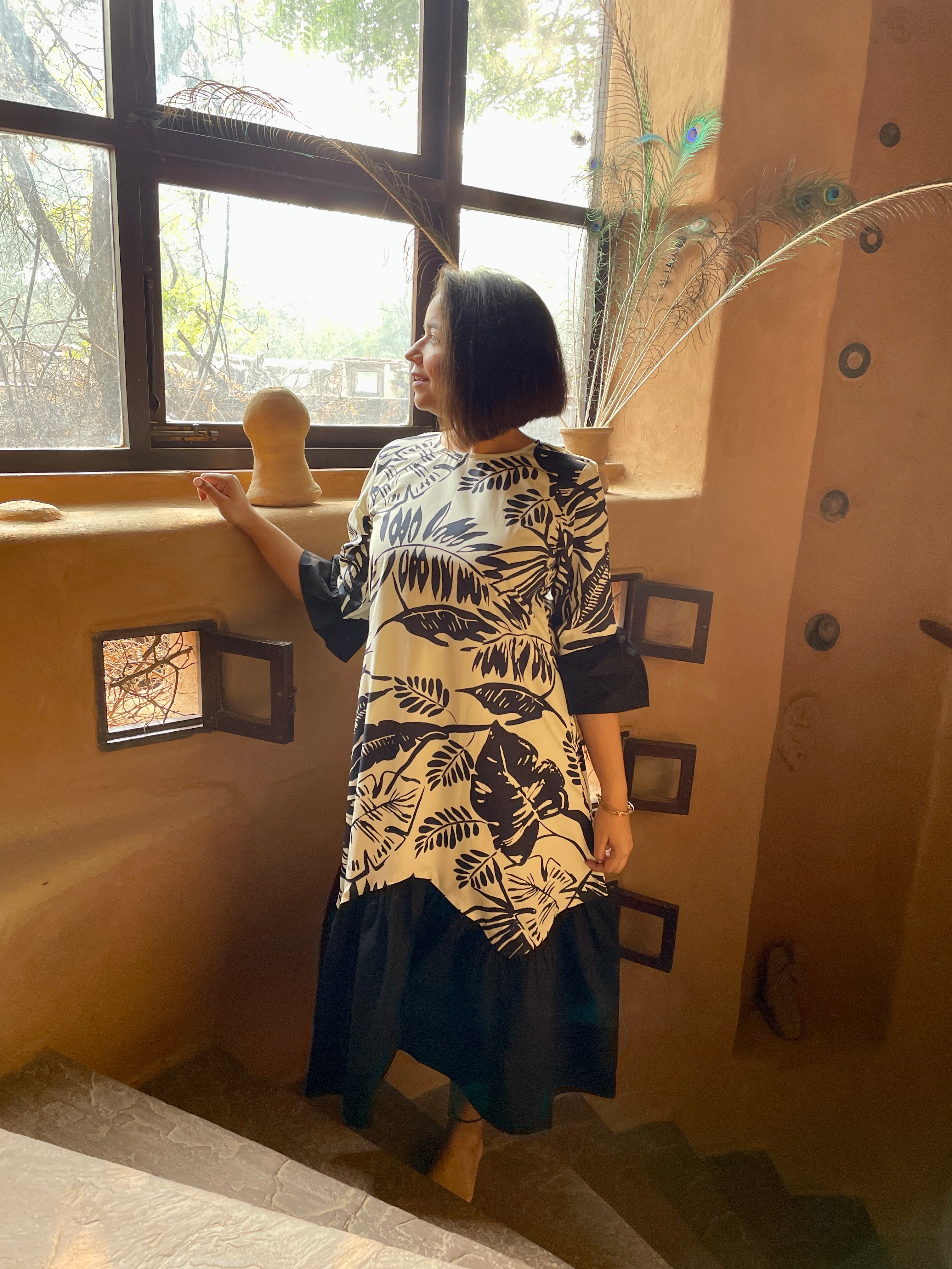 Printed Zigzag Midi Dress image 4