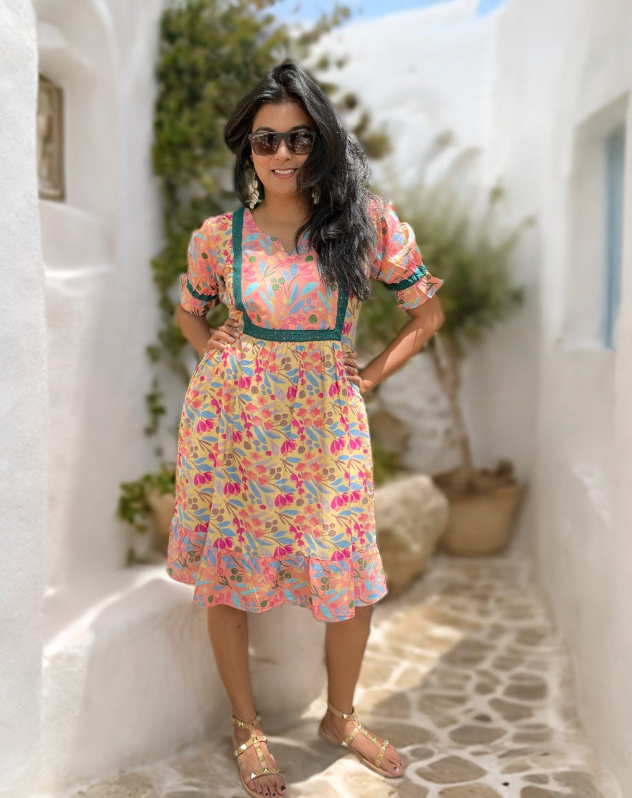 Contrast Lace Dress image 0