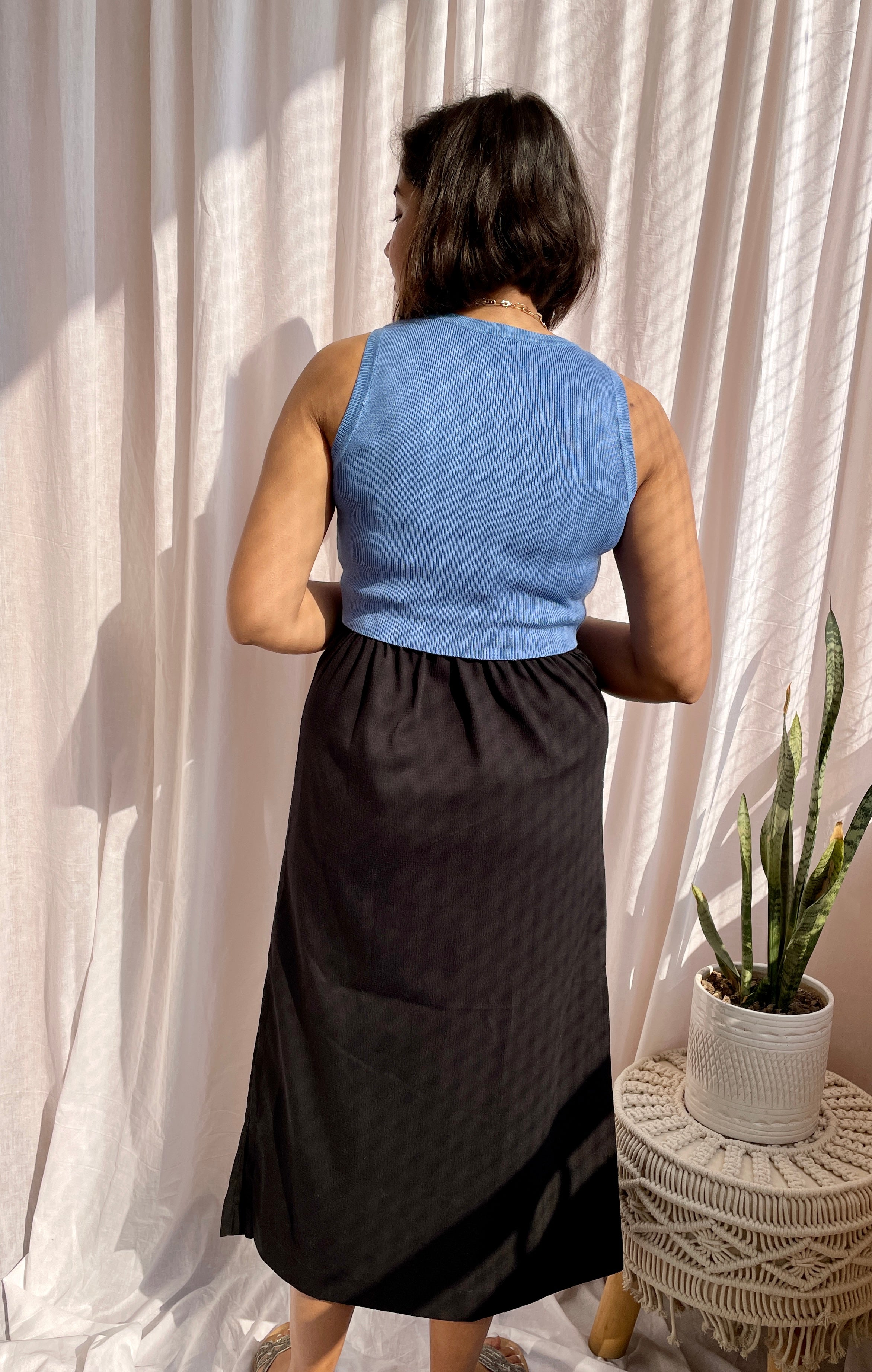 Solid Black side slit skirt image 3