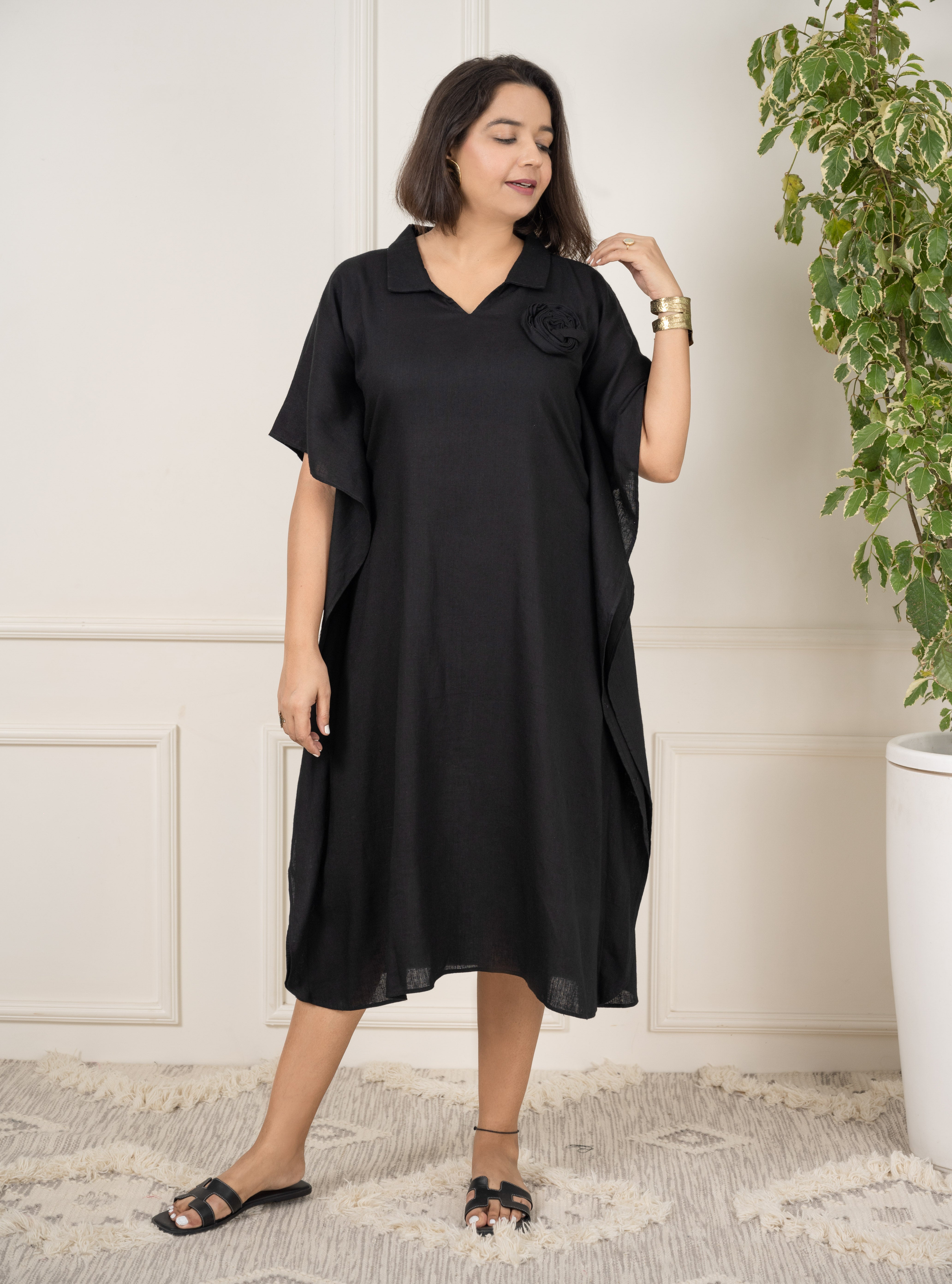 Linen Black Kaftan Midi Dress image 3