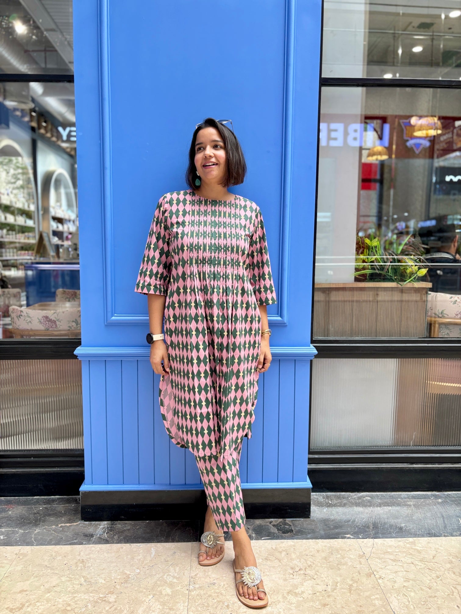 Retro Checkered Cotton Kurta Set with Pintex image 1