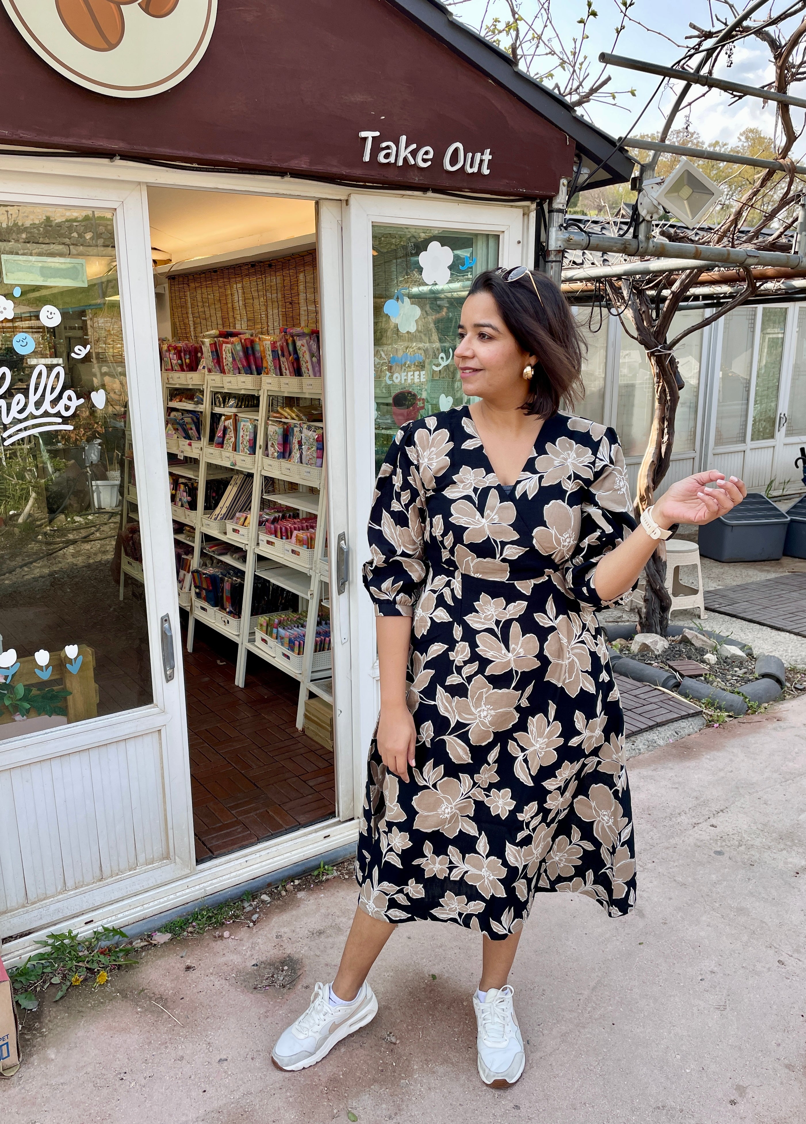 Beige Black Floral Midi Dress image 7