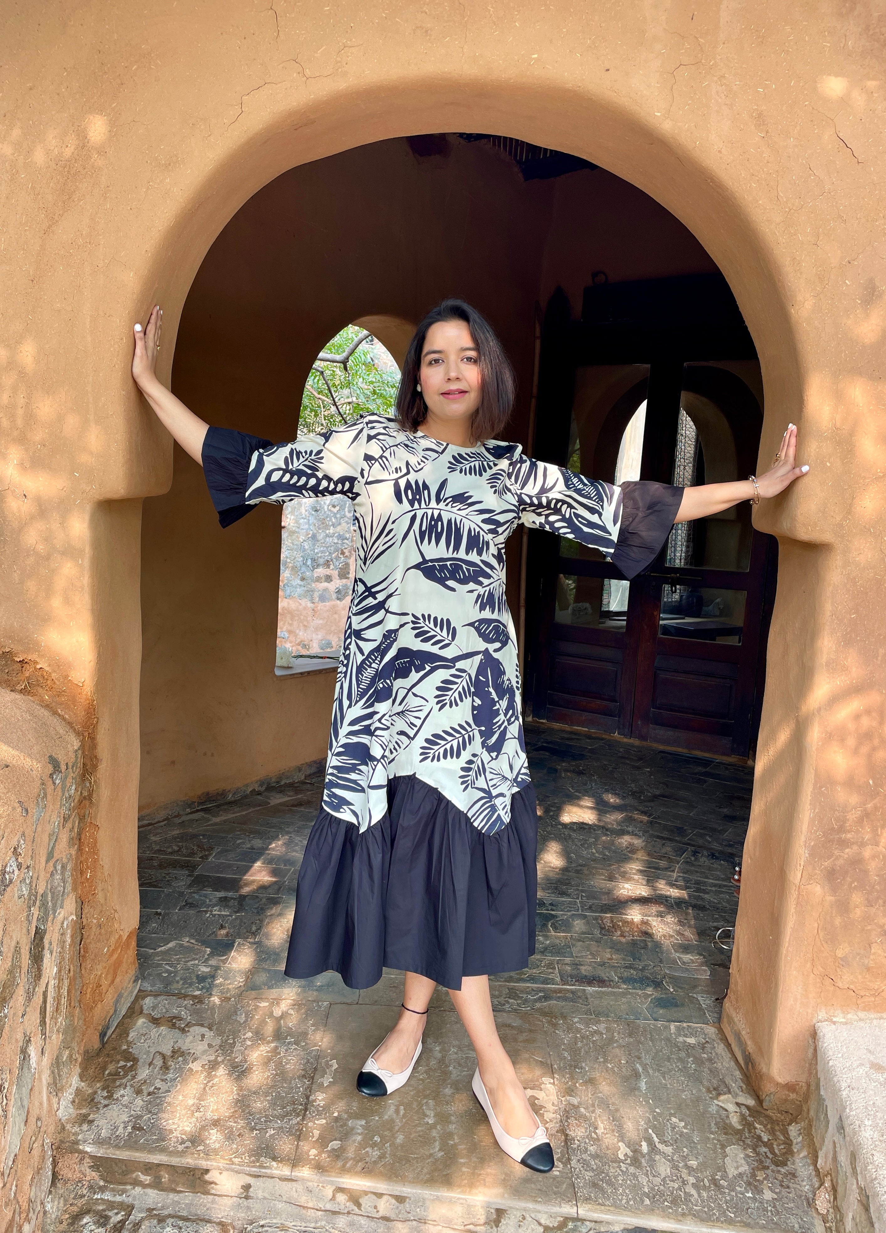 Printed Zigzag Midi Dress image 5