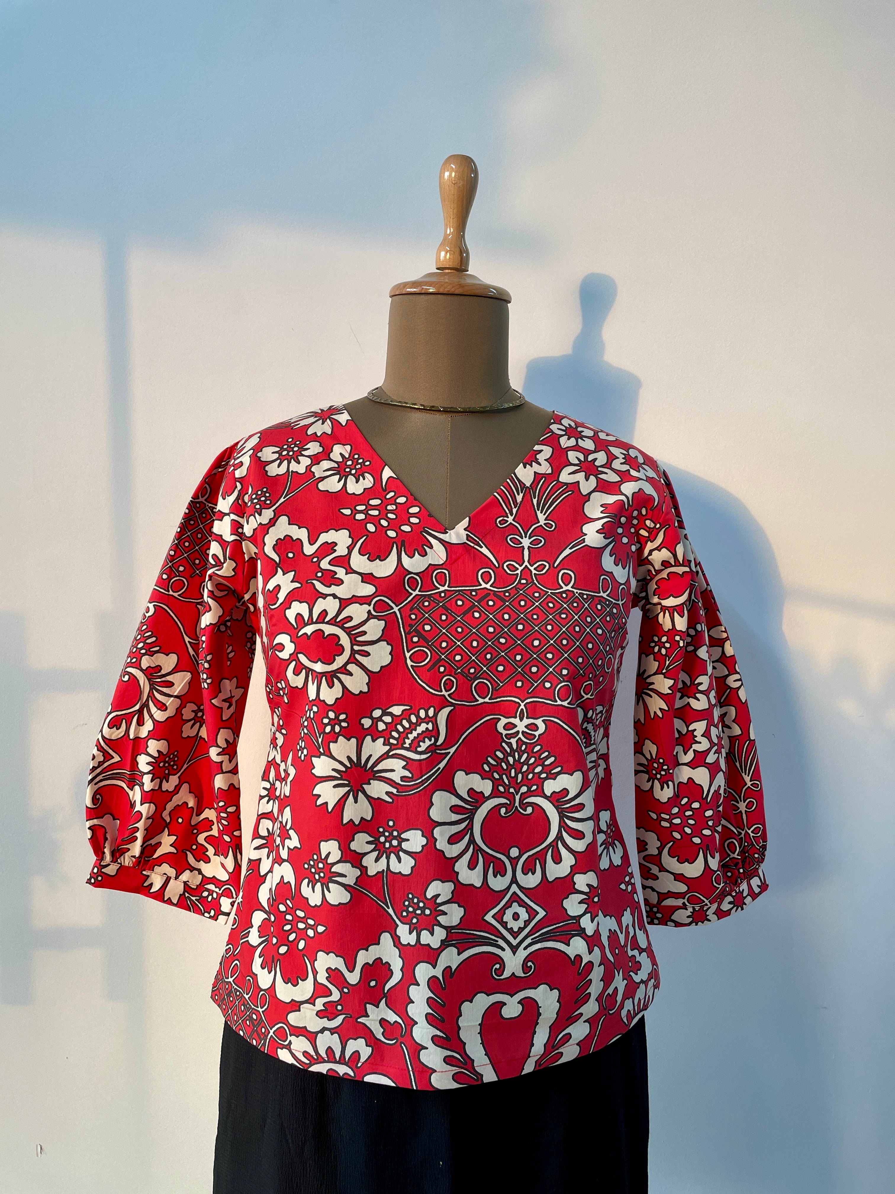 Turkish Red Formal Women Top image 3