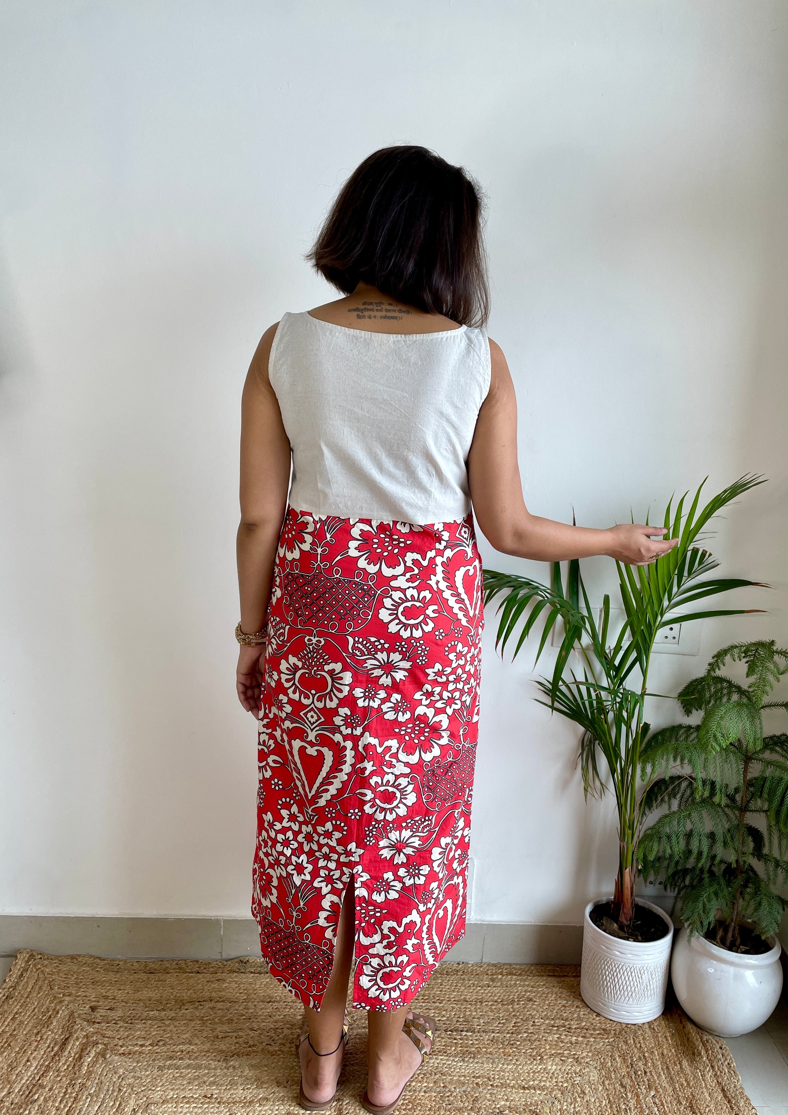 Beige Red Zigzag Dress image 3