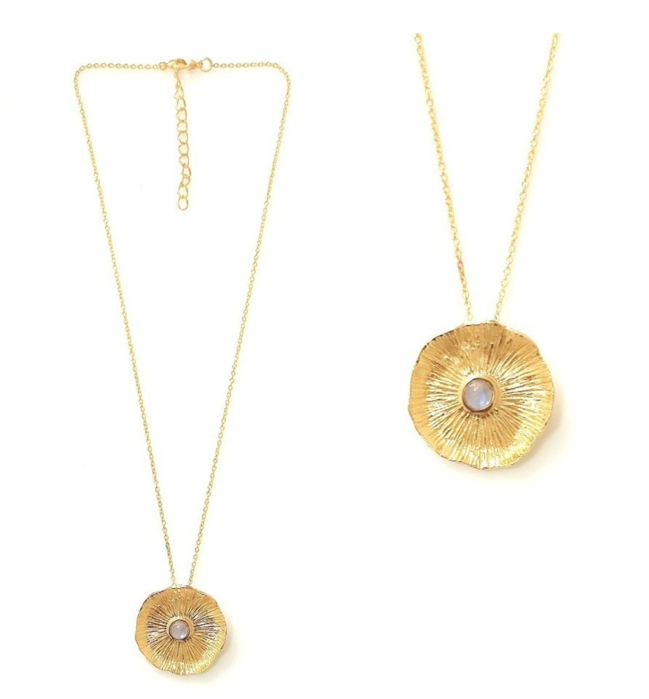 Lotus Pearl Necklace & Earrings image 0