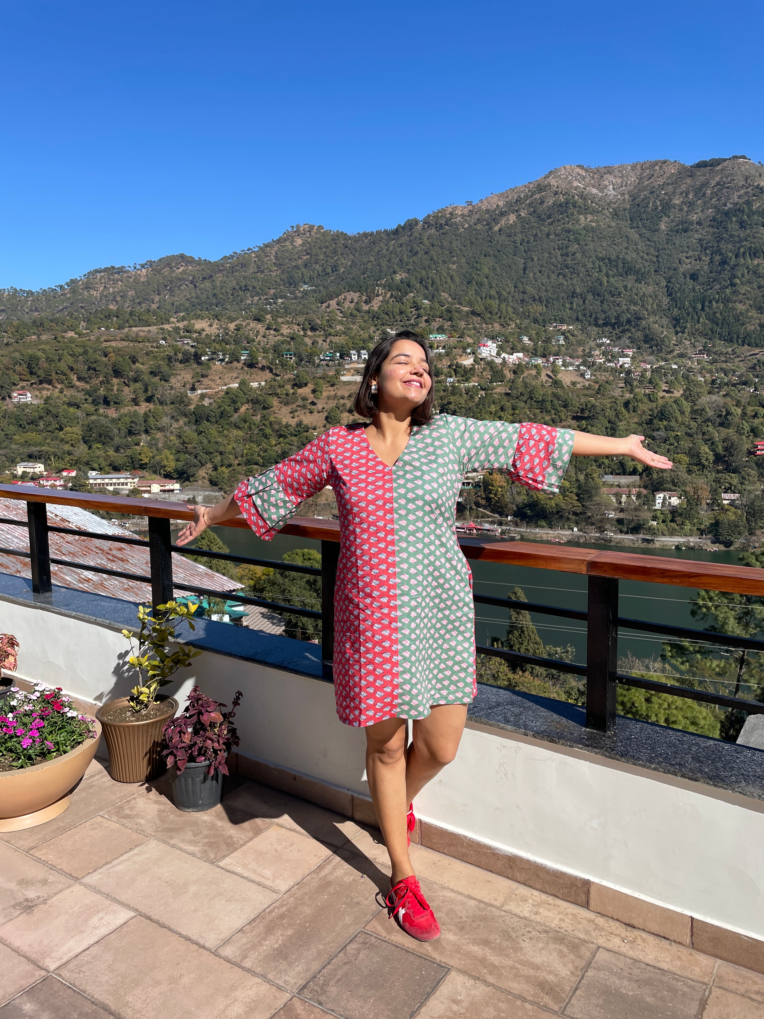 Red Green Shift Dress image 4