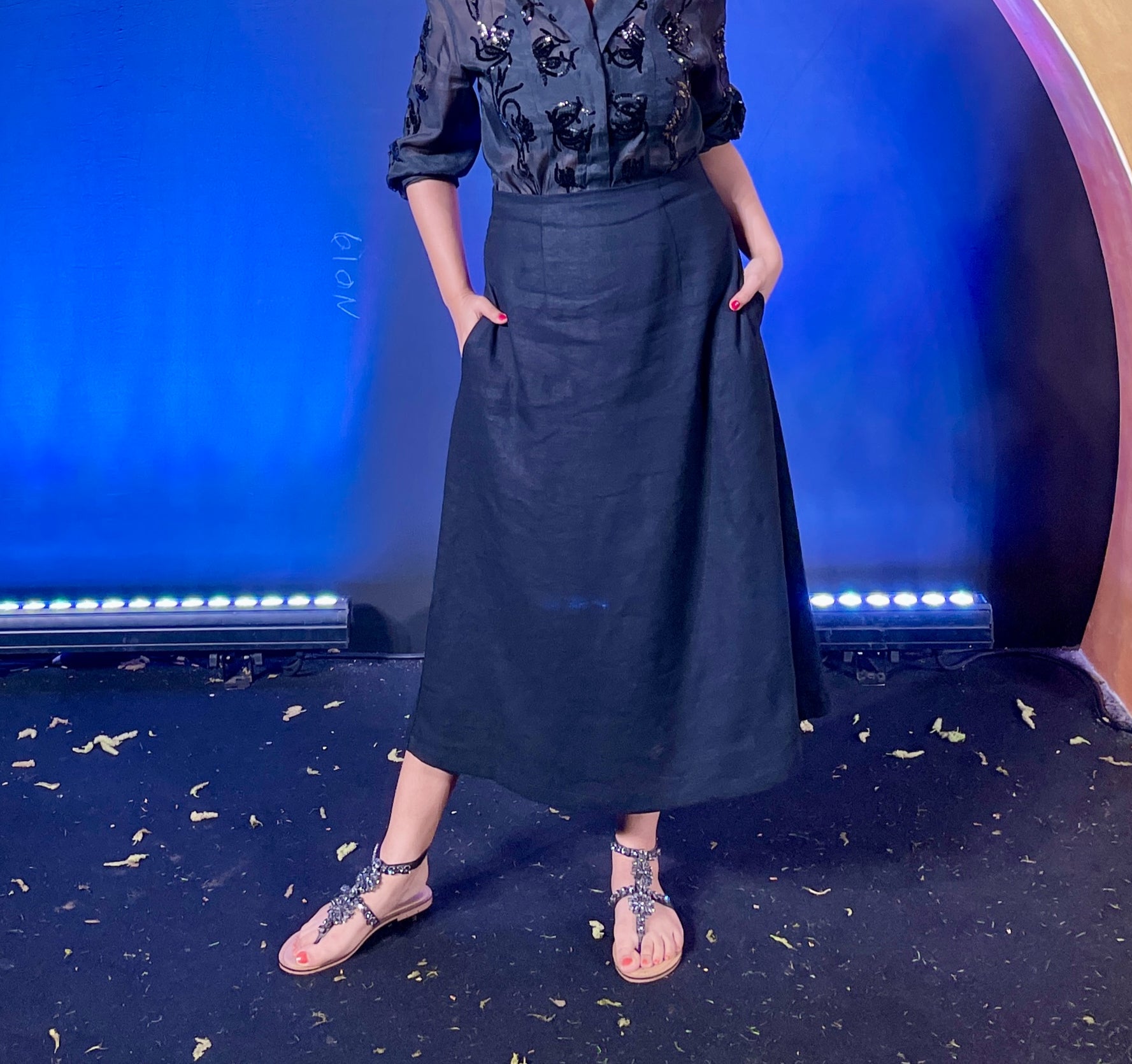 Linen Black Midi Skirt image 0