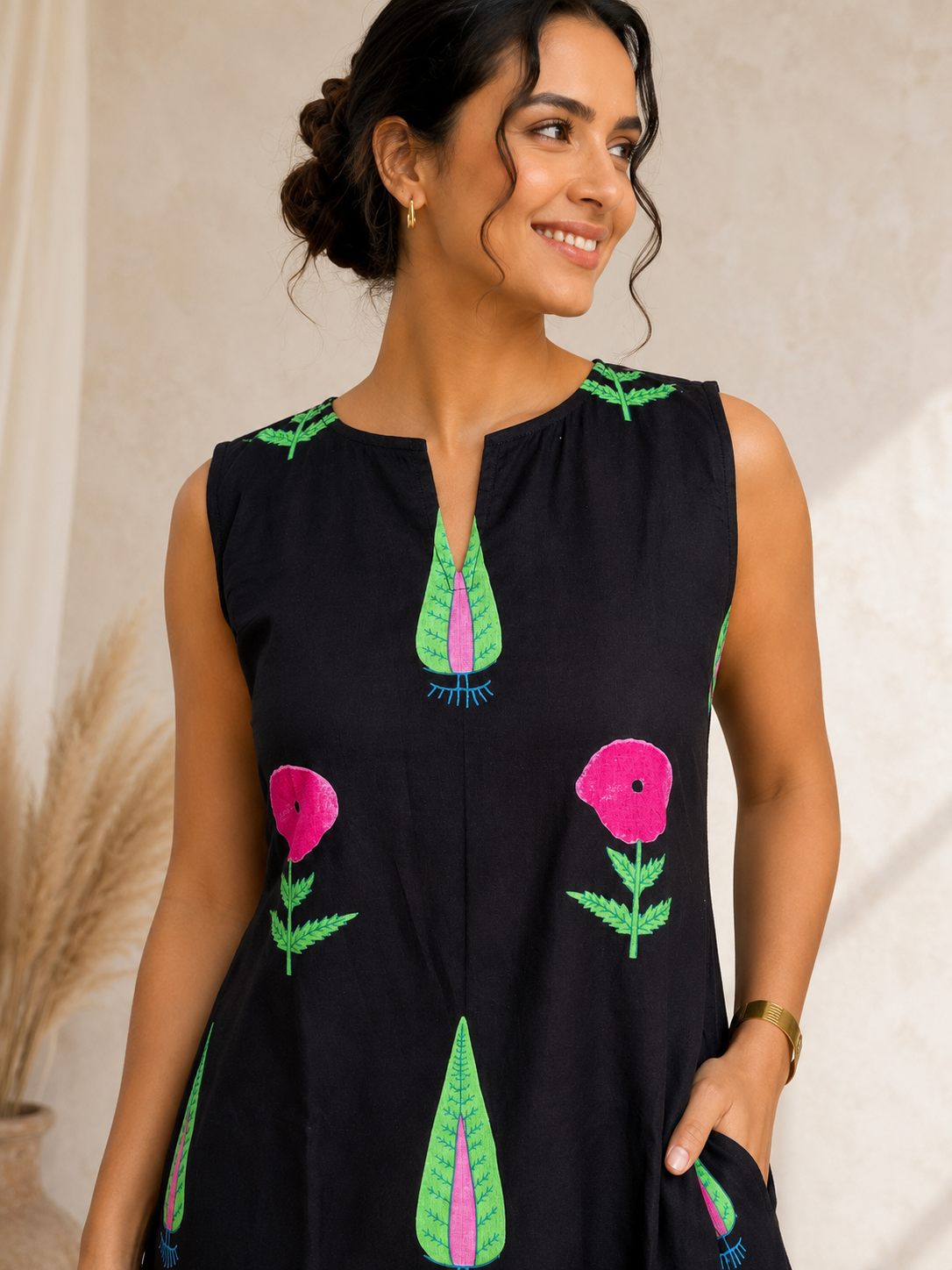Black Cotton Printed Dress with Pockets