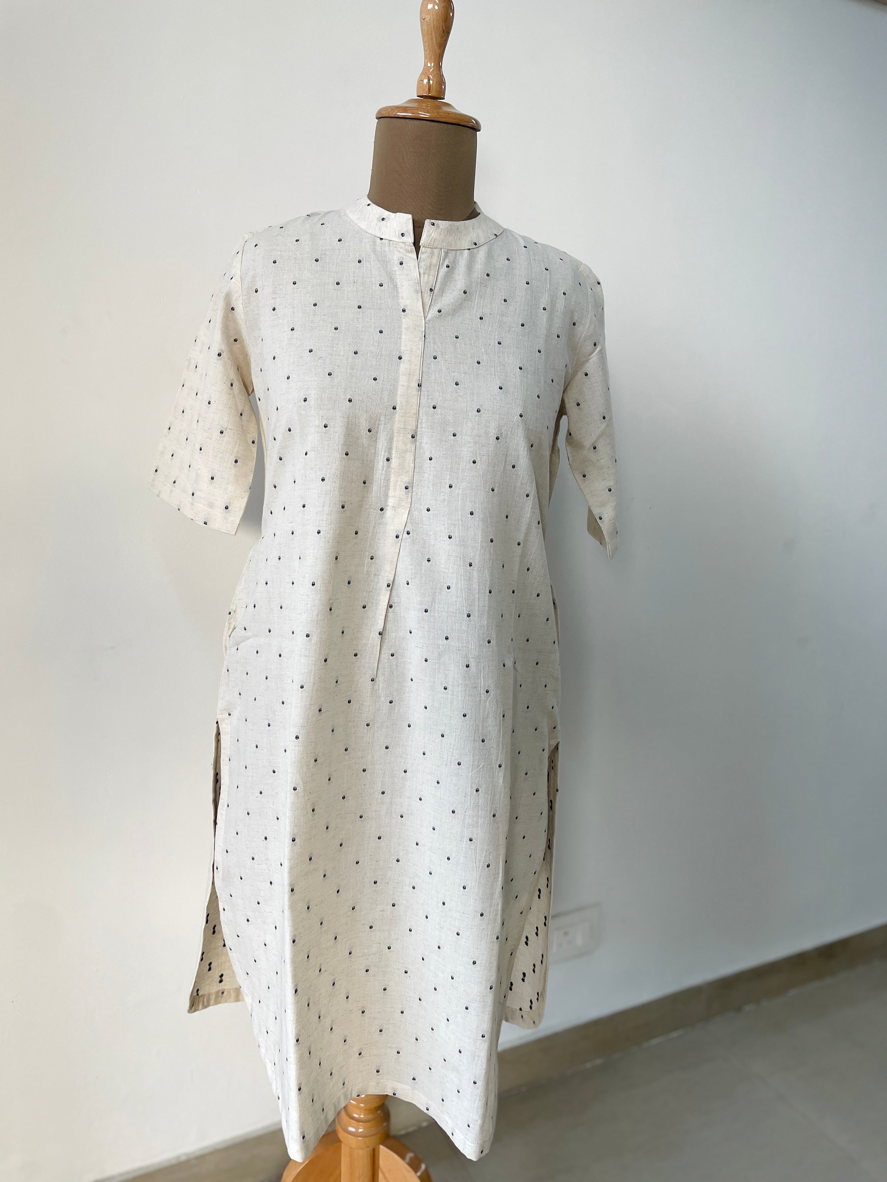 Beige Butta Kurta Set image 3