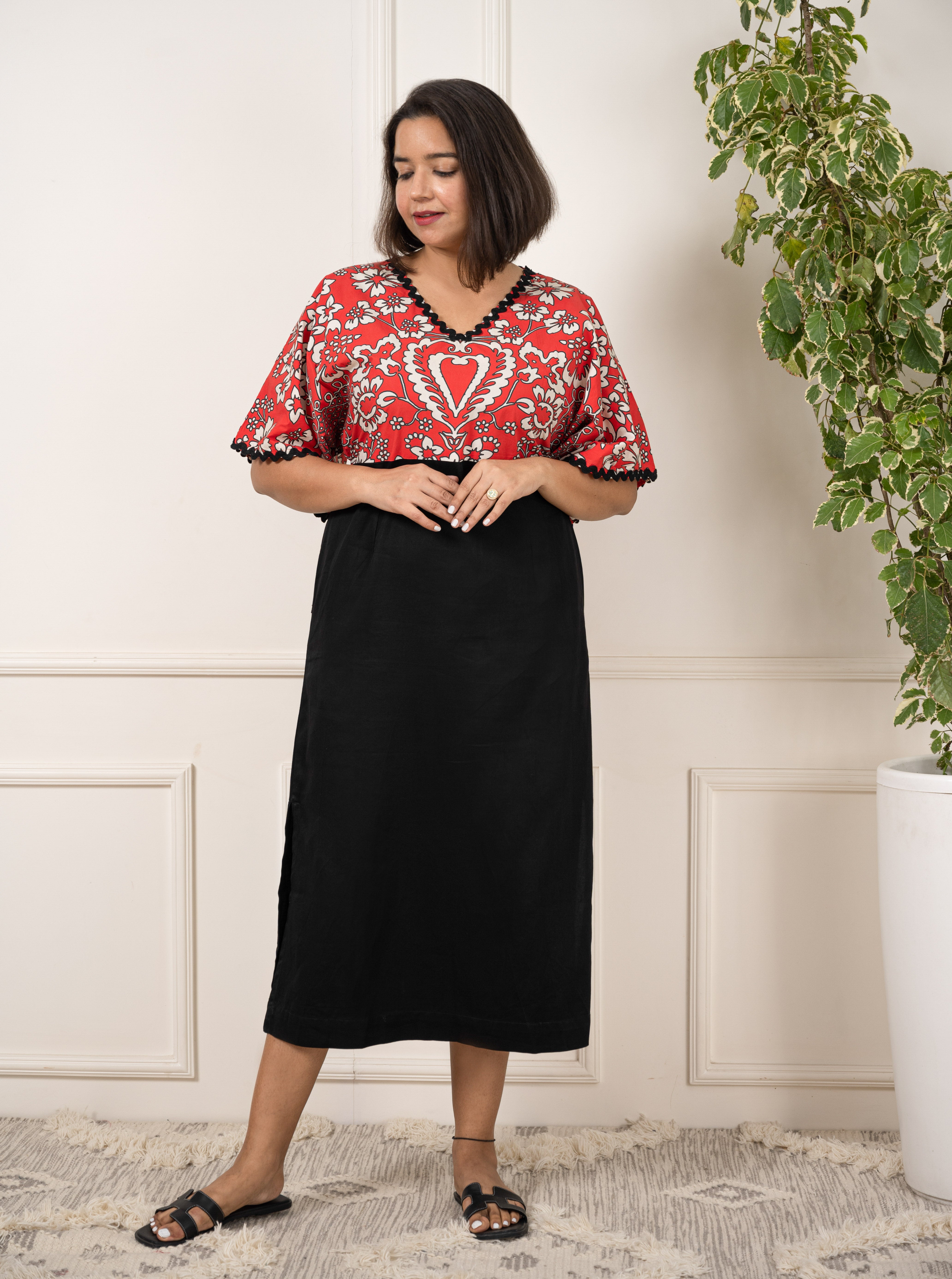 Red Black Kaftan Dress image 0