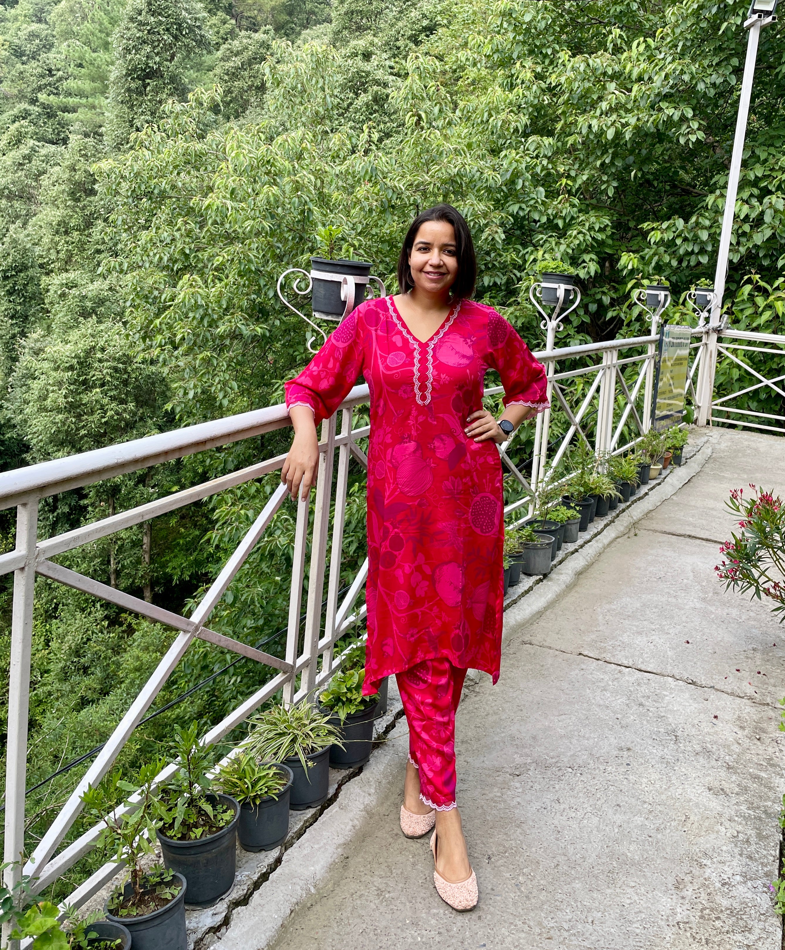 Pomegranate Kurta Set image 1