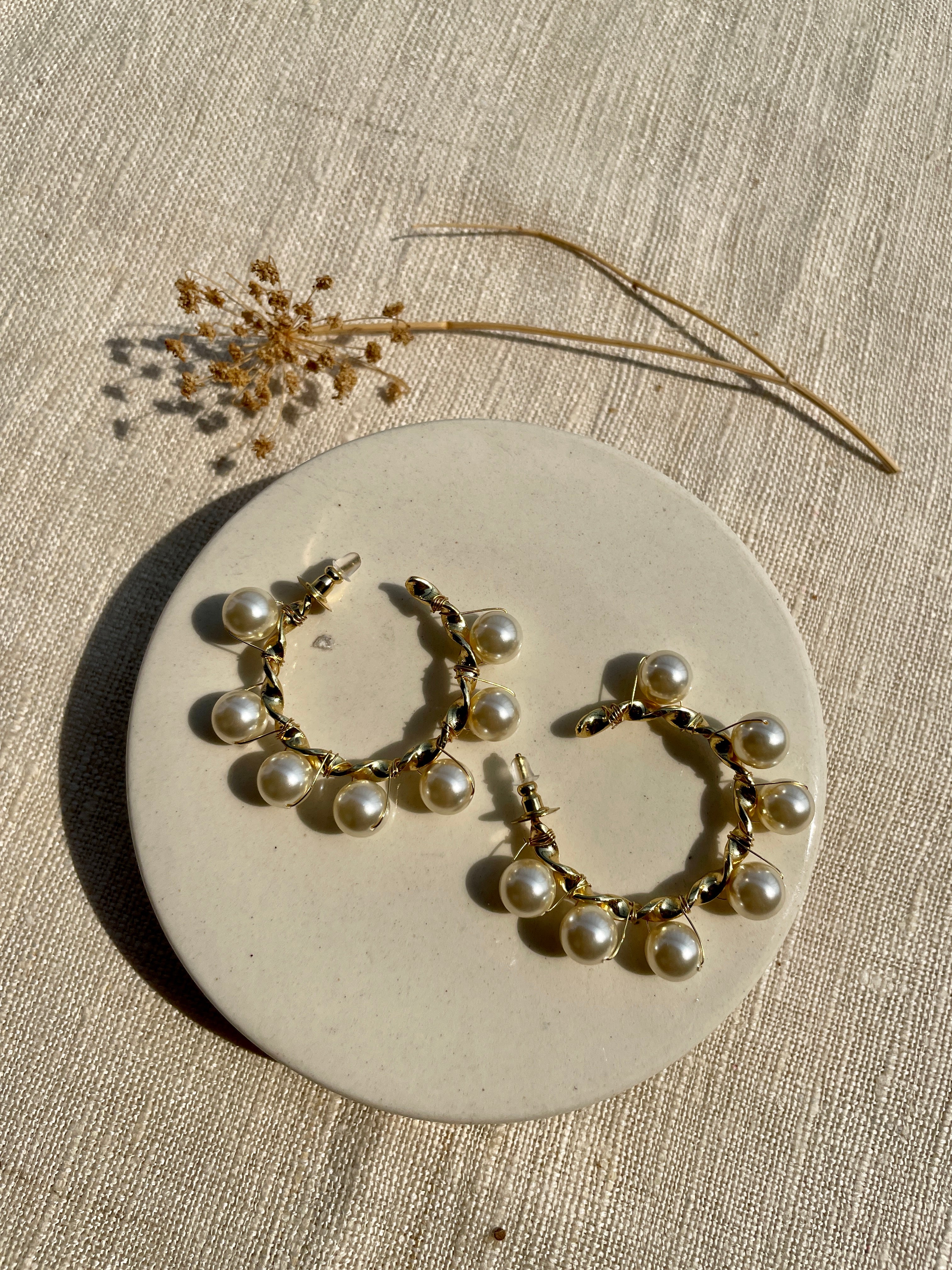 Ivory Baroque Pearl Hoop image 1